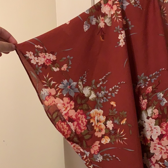 Burgundy Floral Tunic - One Size - Picture 4 of 5